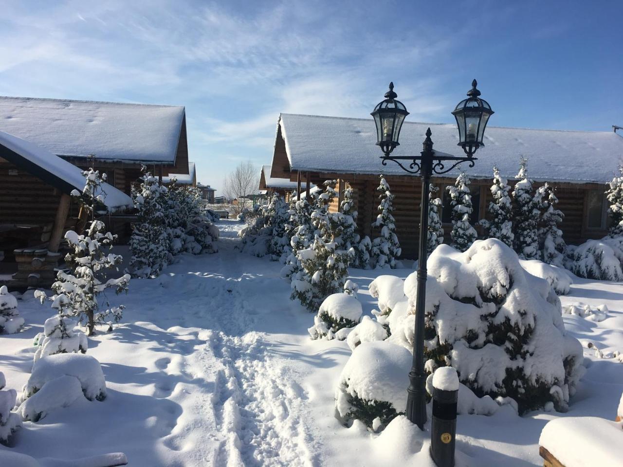 Eco Village Obukhiv Eksteriør bilde